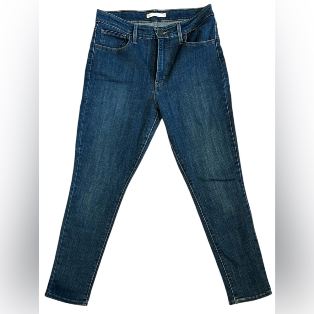 Levi’s Women’s Classic High Rise Skinny Jeans EUC